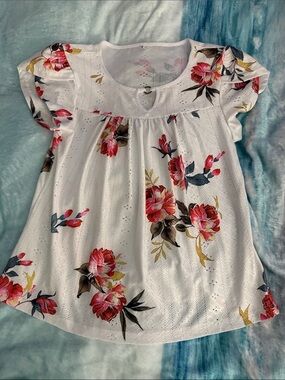 White Floral Eyelet Short Sleeve Blouse
